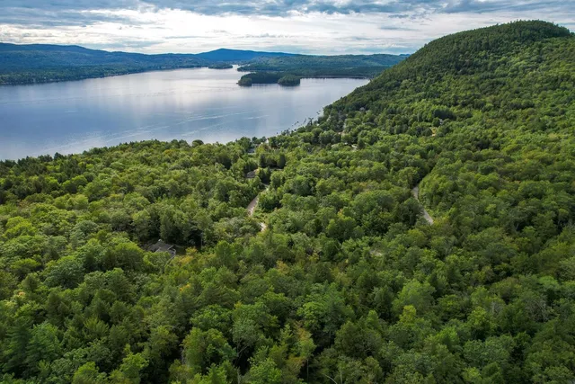 $220,000 | 0 Ledgewood Circle, Unit 13, Bristol, NH 03222