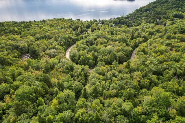 $220,000 | 0 Ledgewood Circle, Unit 13, Bristol, NH 03222