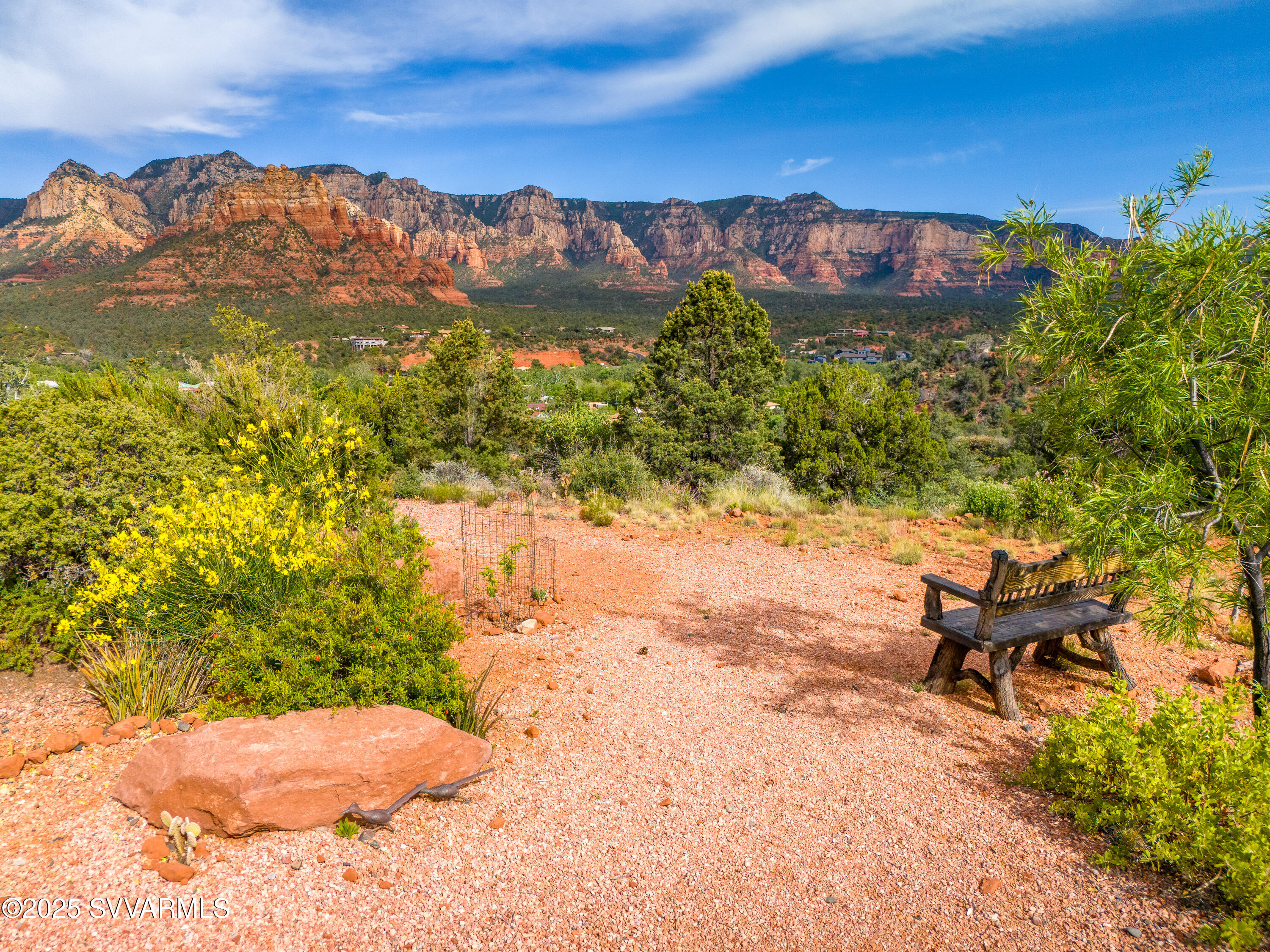 30 St Moritz Road Sedona, AZ 86336 - Photo 4 of 42 30 Saint Moritz Sedona AZ-5