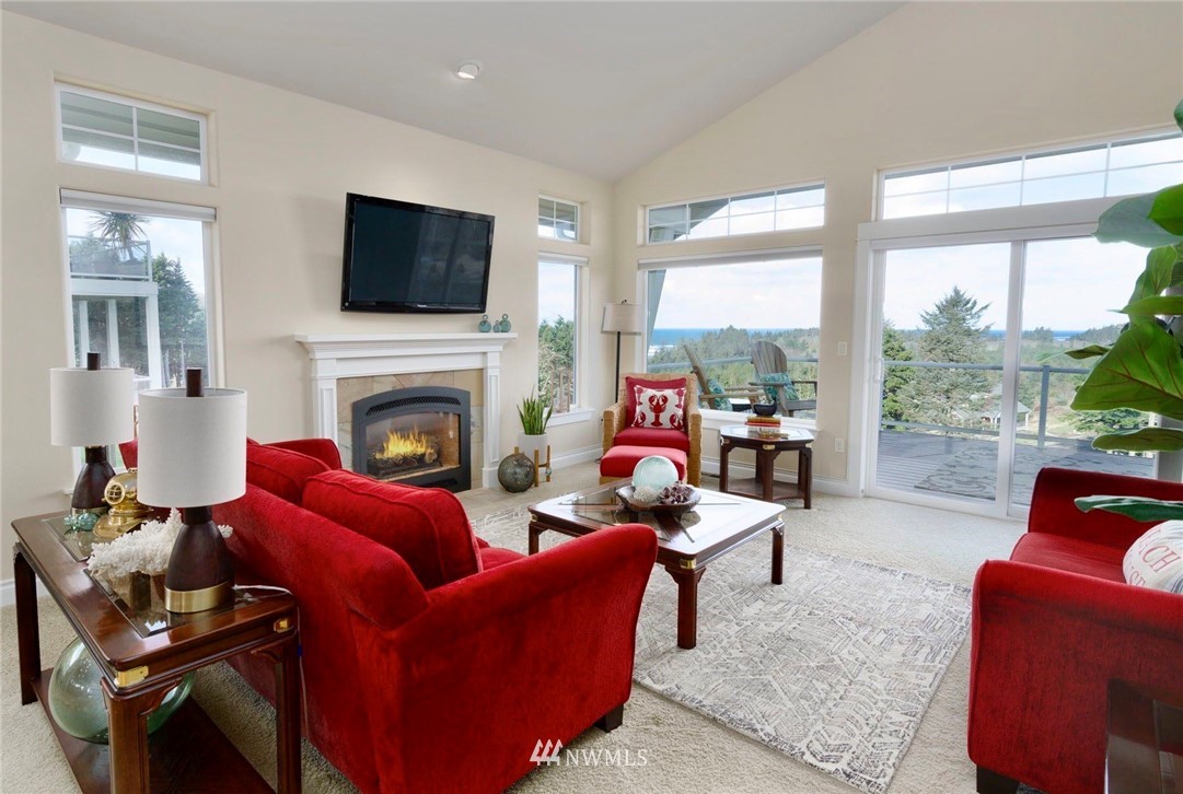 3242 Overlook Loop Ilwaco, WA 98624 - Photo 5 of 36