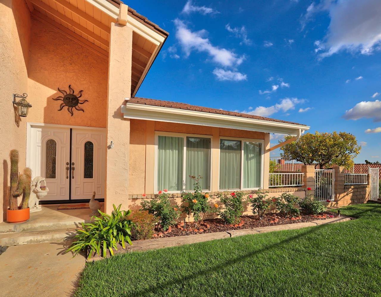 1066 Old Phillips Road Glendale, CA 91207 - Photo 3 of 35