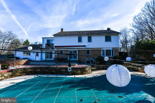 $975,000 | 14900 Westbury Road, Rockville, MD 20853