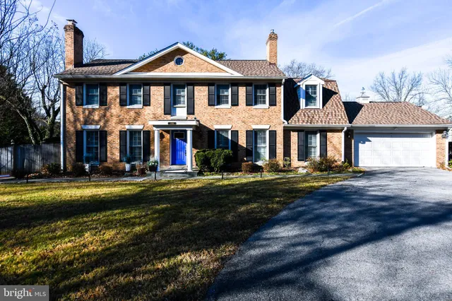 $975,000 | 14900 Westbury Road, Rockville, MD 20853