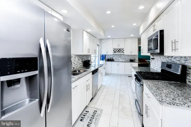 $975,000 | 14900 Westbury Road, Rockville, MD 20853