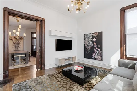 $1,999,750 | 2138 West Caton Street, Chicago, IL 60647
