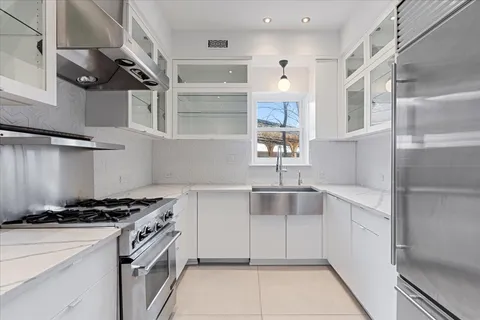 $1,999,750 | 2138 West Caton Street, Chicago, IL 60647