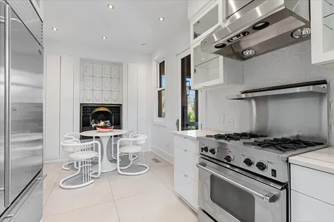 $1,999,750 | 2138 West Caton Street, Chicago, IL 60647