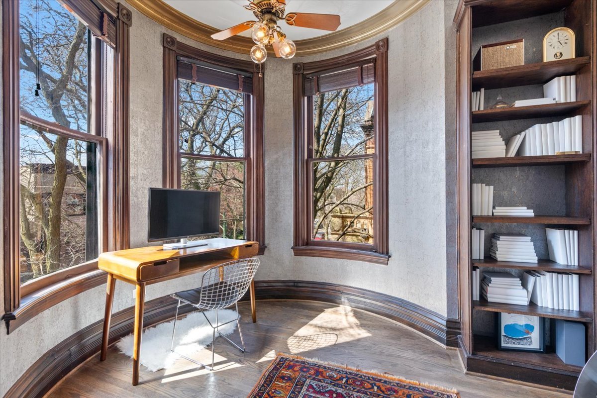 2138 West Caton Street Chicago, IL 60647 - Photo 23 of 50