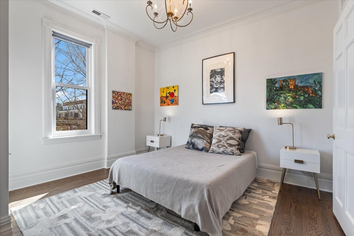 2138 West Caton Street Chicago, IL 60647 - Photo 25 of 50