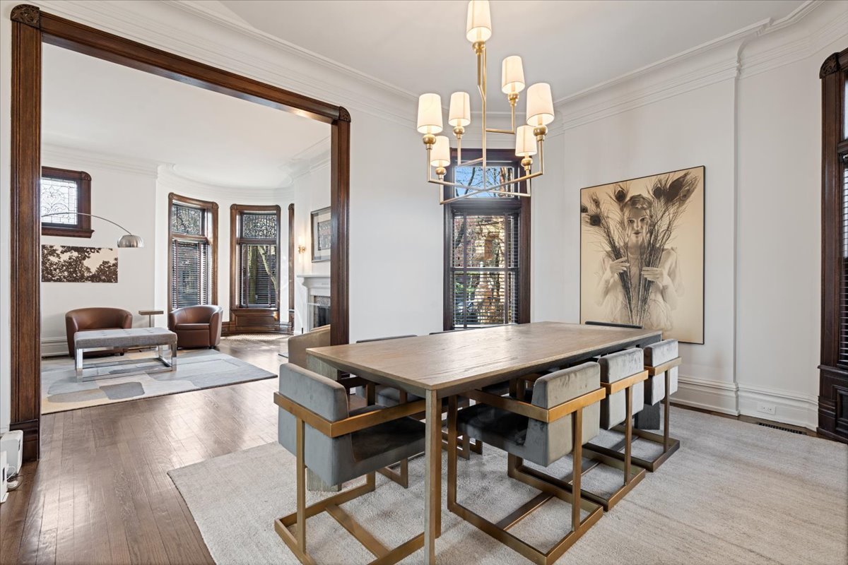 2138 West Caton Street Chicago, IL 60647 - Photo 10 of 50