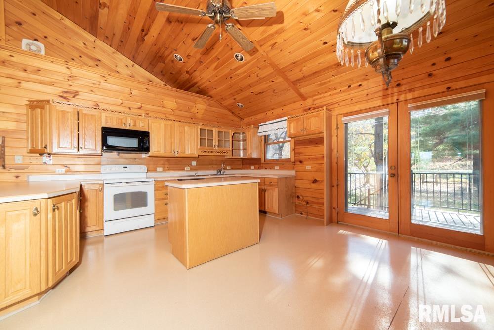 13117 78th Avenue West Taylor Ridge, IL 61284 - Photo 10 of 46 Gallery Image 10
