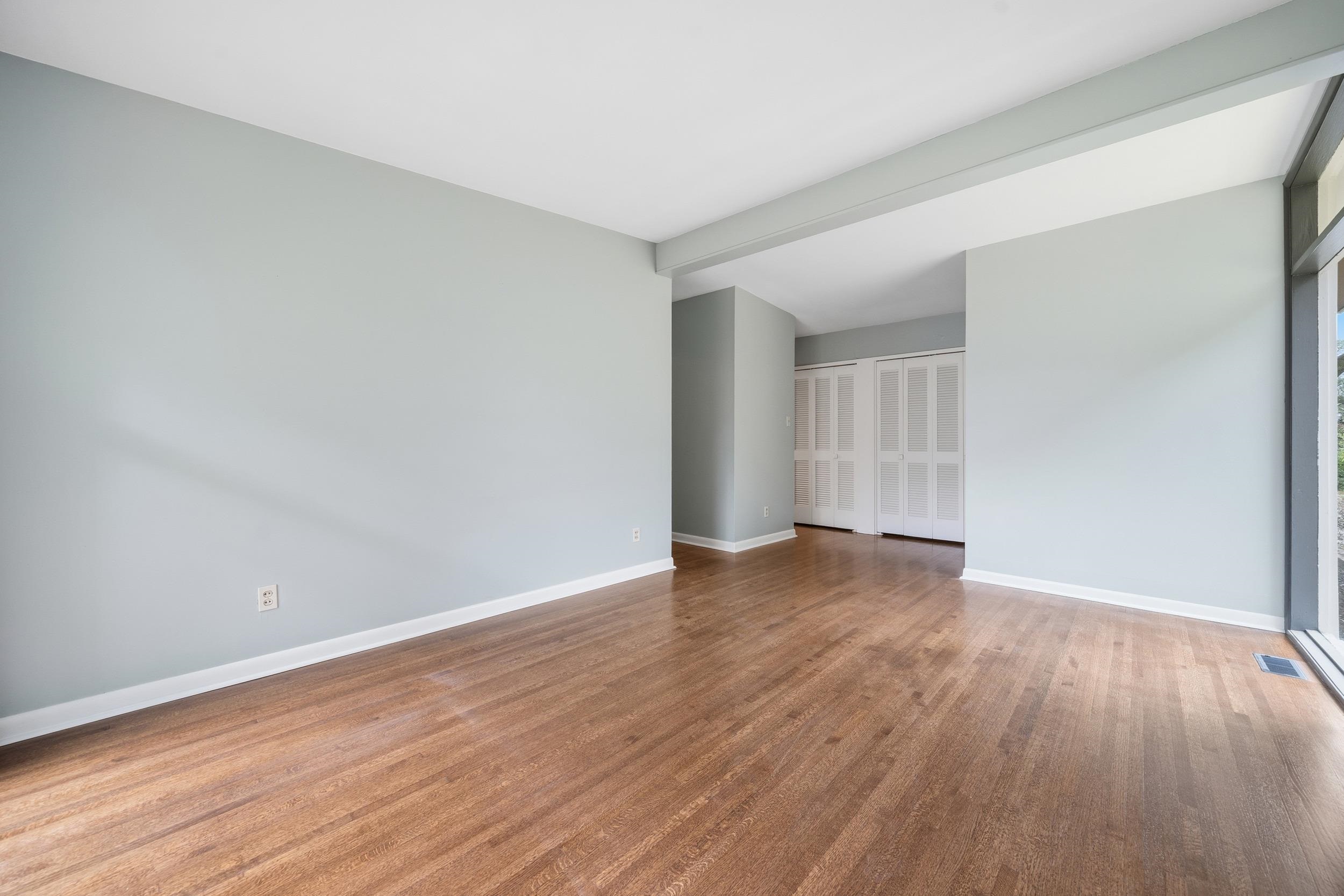 2534 Elmore Park Road Bartlett, TN 38134 - Photo 22 of 35 a view of an empty room with wooden and a window