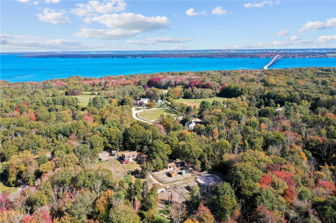 1459 Boston Neck Road North Kingstown, RI 02874 - Photo 4 of 50 Gallery Image 4