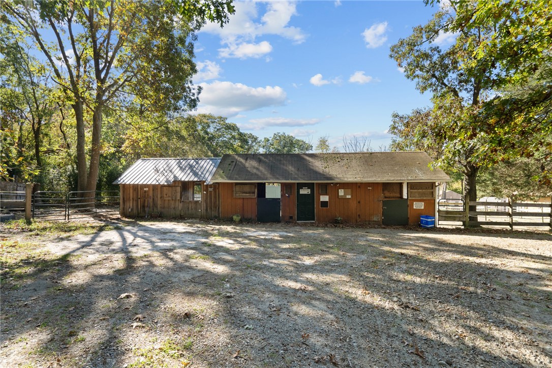 1459 Boston Neck Road North Kingstown, RI 02874 - Photo 41 of 50 Large shed-row barn