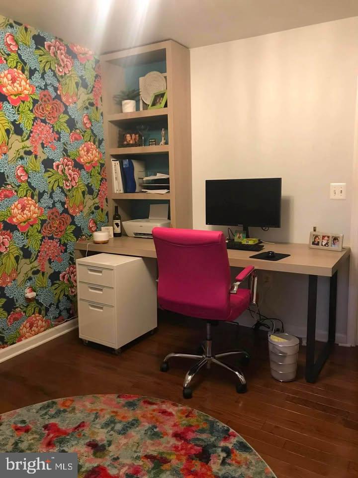 32 Delwood Road Cherry Hill, NJ 08002 - Photo 9 of 14 Vibrant workspace with floral flair.