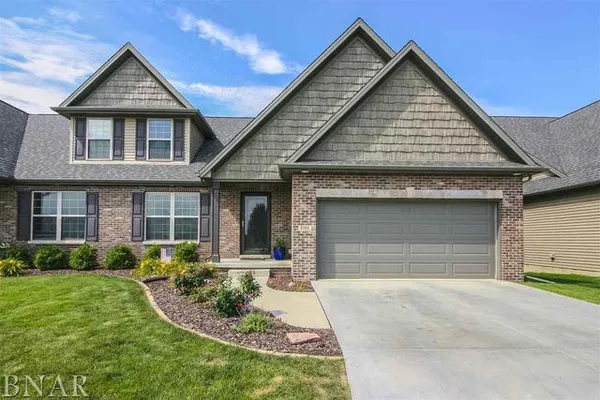 $419,500 | 2702 Shepard Road, Normal, IL 61761