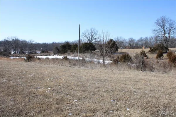 $100,980 | 3 Highway 24, Madison, MO 65263