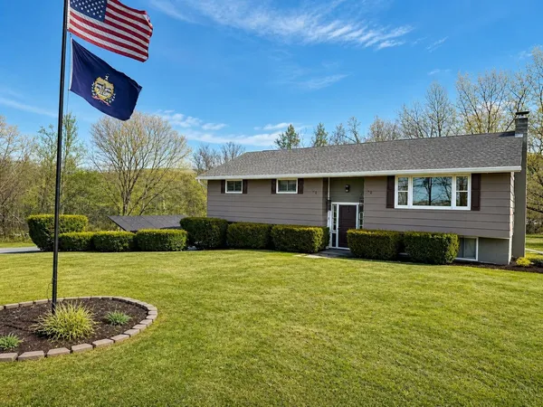 $299,000 | 1803 Harwood Hill Road, Bennington, VT 05201