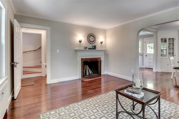25 Grant Road Salem, MA 01970 - Photo 4 of 15 Gallery Image 4