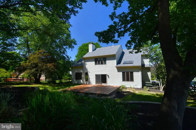 $1,089,000 | 411 Leah Drive, Fort Washington, PA 19034