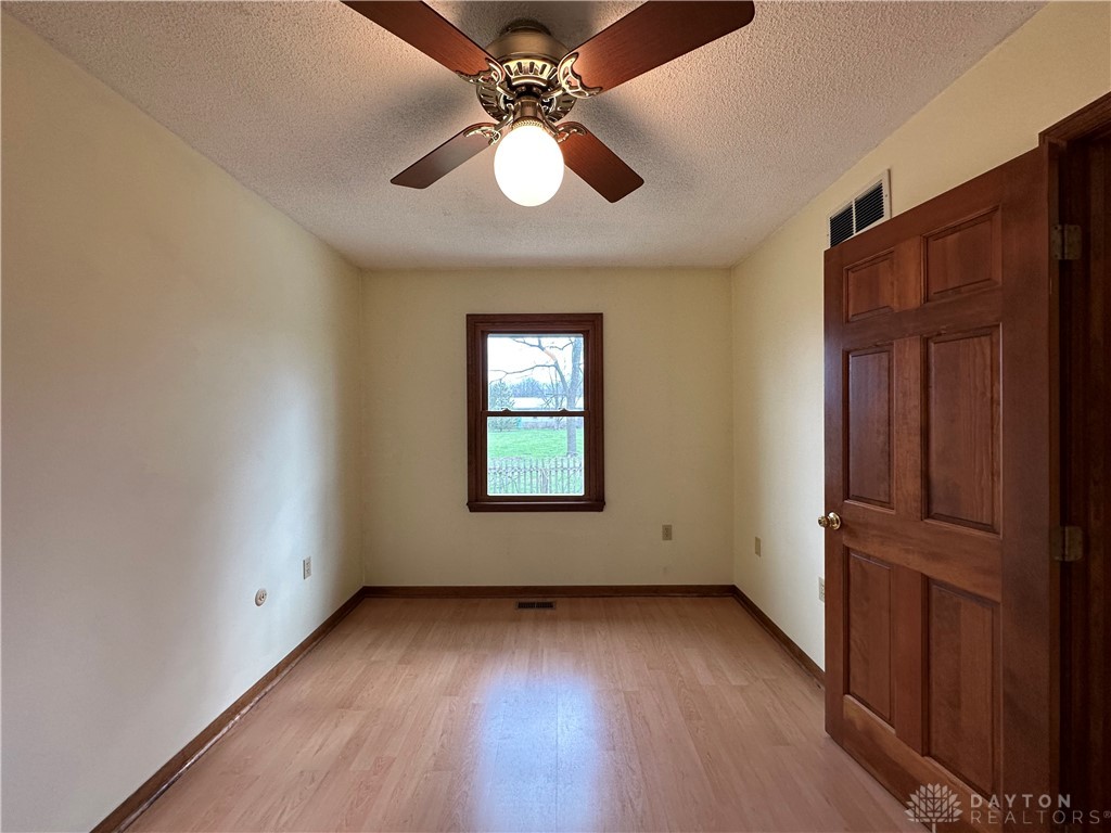 10480 Pansing Road Englewood, OH 45322 - Photo 10 of 45 Gallery Image 10