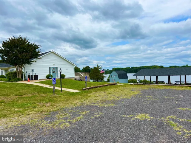 $357,900 | 192 Woodmount Drive, Colonial Beach, VA 22443