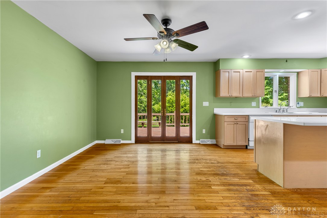 3602 Lucas Road Blanchester, OH 45107 - Photo 10 of 54