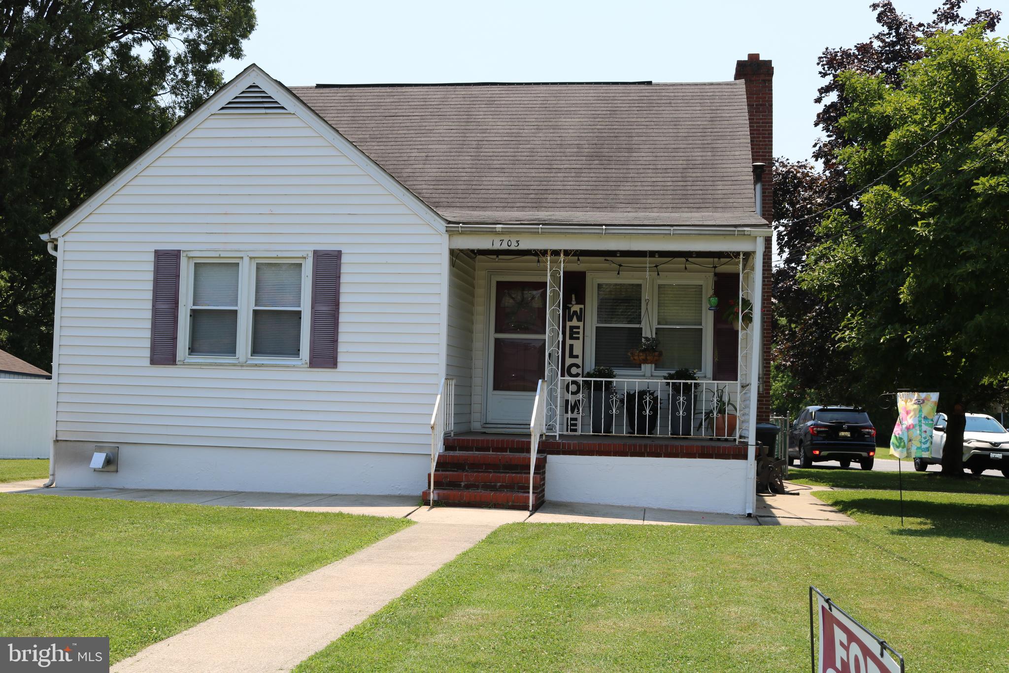 1703 Middleborough Road Baltimore, MD 21221 - Photo 1 of 8