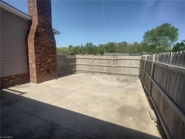 $1,750 | 42 Kirk Street, Thomasville, NC 27360