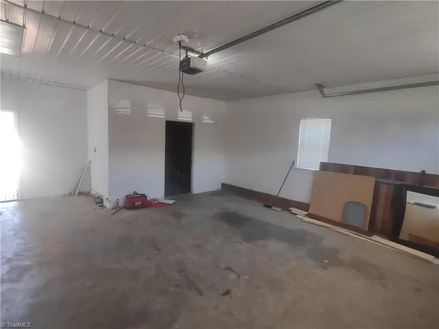 $1,750 | 42 Kirk Street, Thomasville, NC 27360