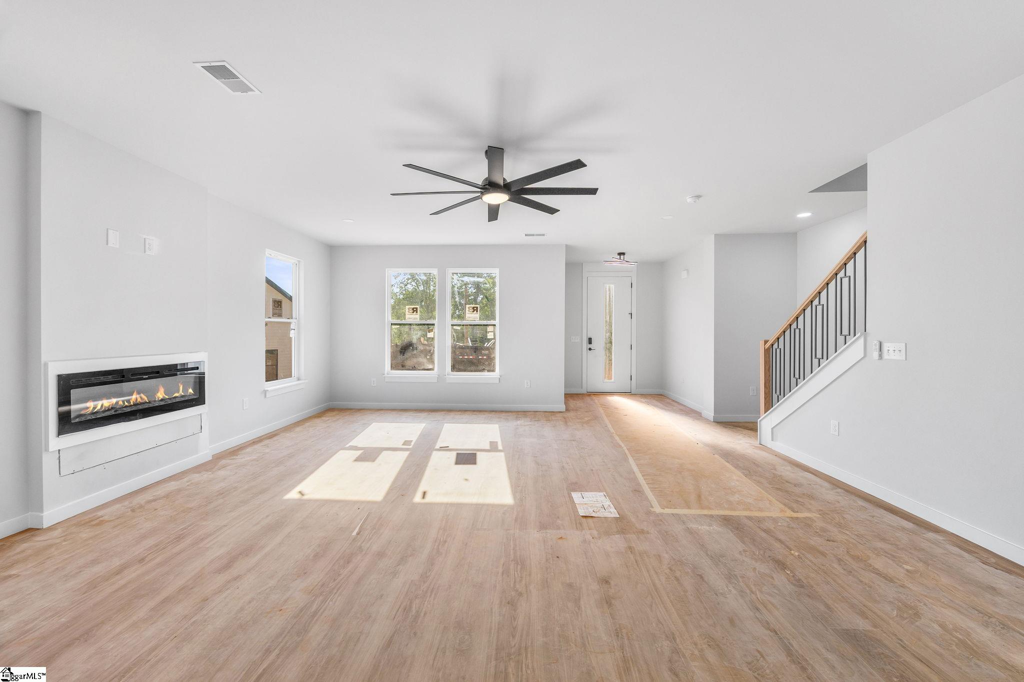 150 Boxwood Lane Easley, SC 29640 - Photo 5 of 40