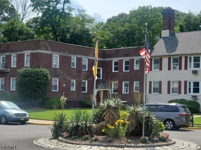 $170,000 | 935 East Front Street, Unit C, Plainfield, NJ 07062