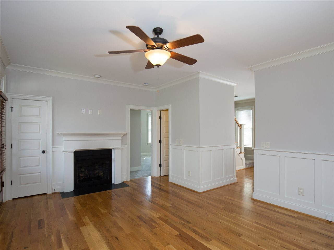 2749 Oberlin Road, Unit 101 Raleigh, NC 27608 - Photo 5 of 24 Photo 5