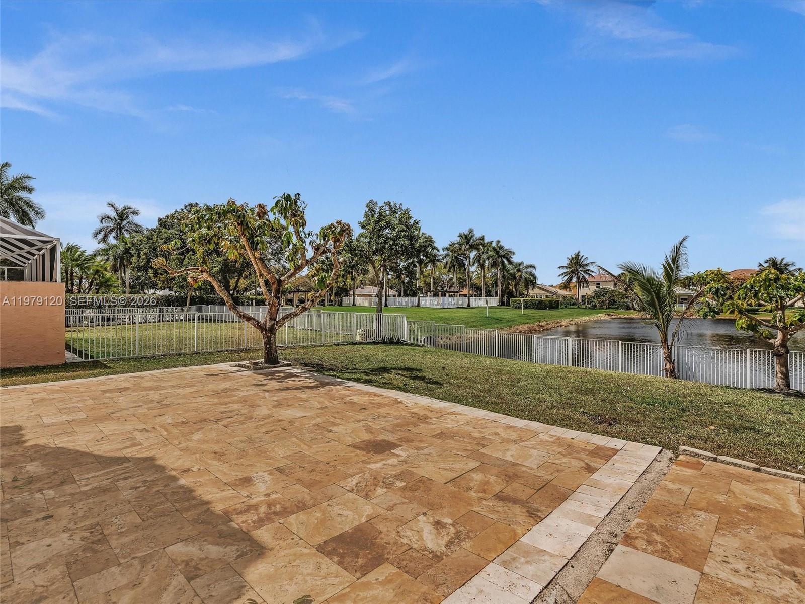 15363 Northwest 14th Road Pembroke Pines, FL 33028 - Photo 23 of 71