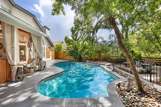 $4,000 | 989 Summer Lakes Drive, Orlando, FL 32835