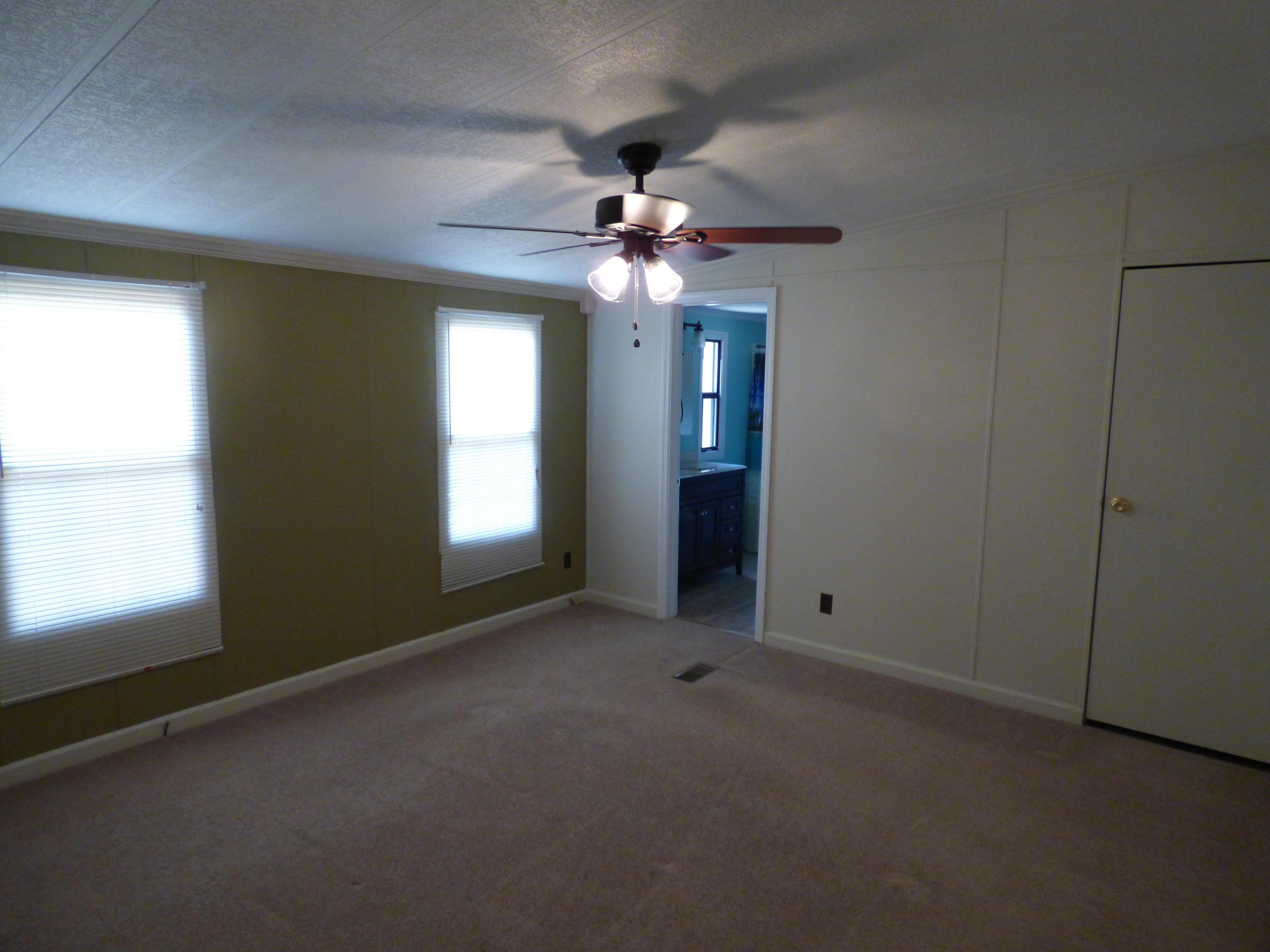 673 Lee Mason Road LaFayette, GA 30728 - Photo 4 of 12 P1010013
