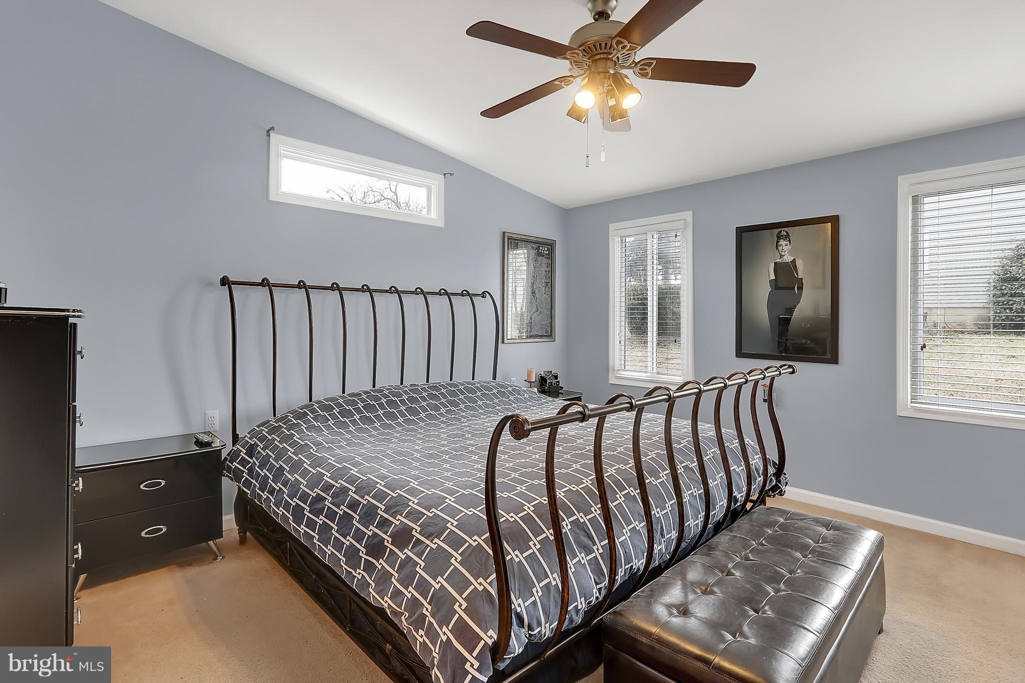 248 Wendover Road Pasadena, MD 21122 - Photo 13 of 30 Great King size Master Suite