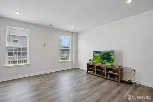 $745,000 | 49 Owen Court, Somerset, NJ 08873