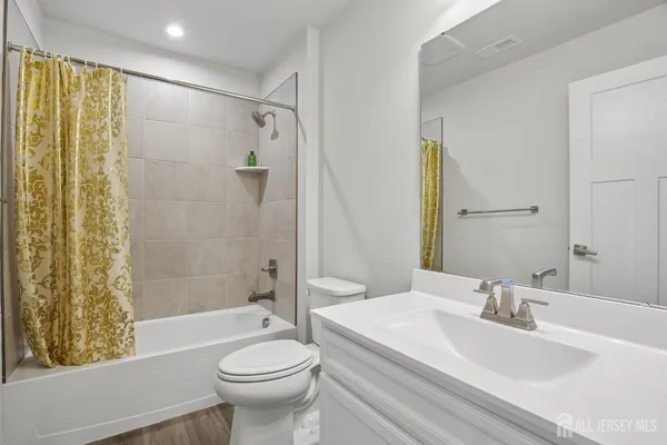 $745,000 | 49 Owen Court, Somerset, NJ 08873