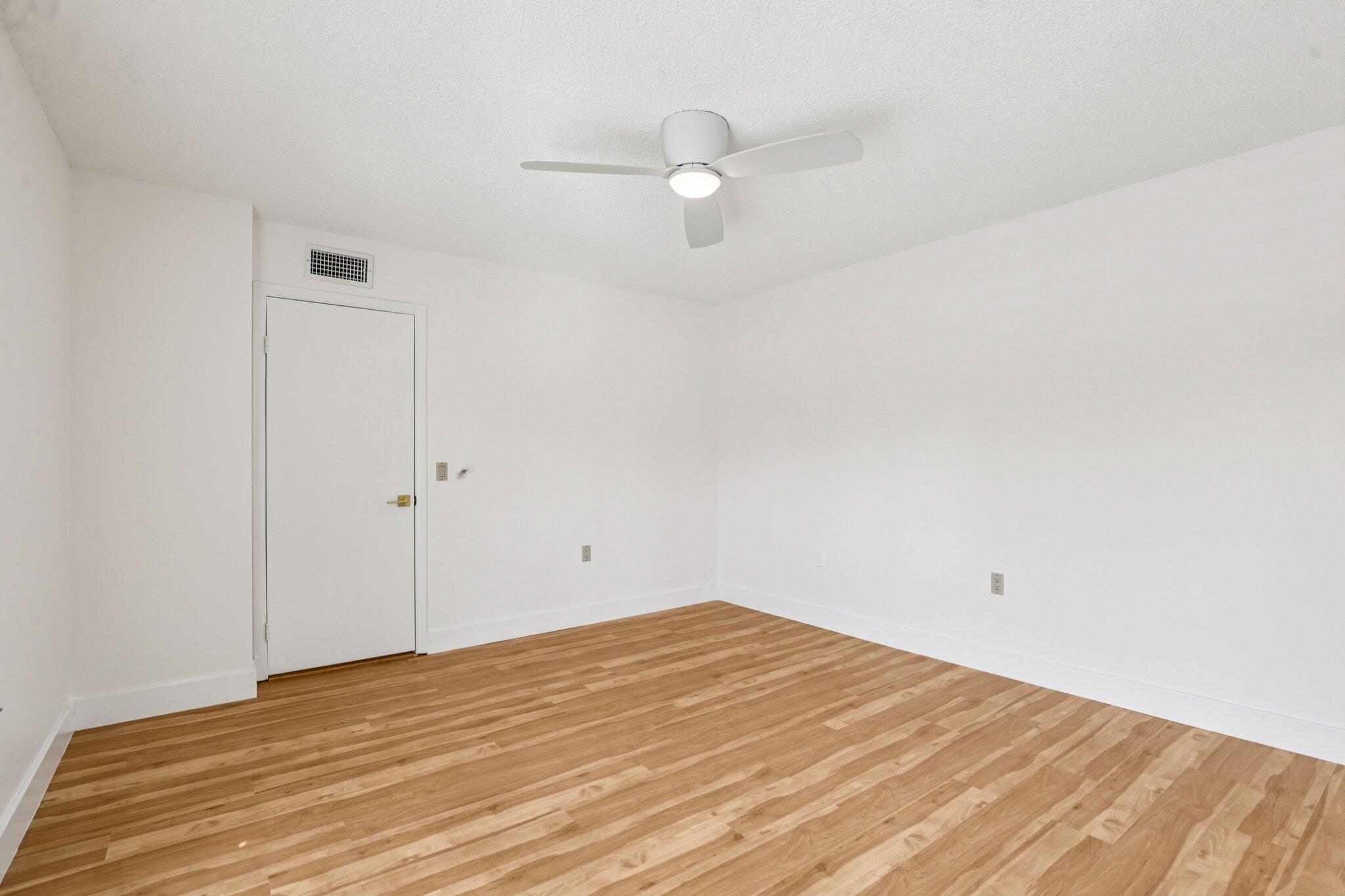 2911 Southwest 22nd Circle, Unit 37B Delray Beach, FL 33445 - Photo 18 of 28 29-web-or-mls-SW 22nd Cir-S0303-029