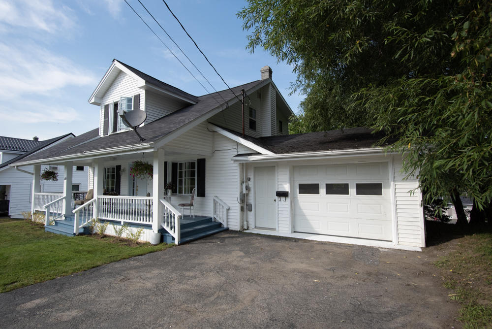 420 Spring Street Madawaska, ME 04756 - Photo 12 of 69 _NIK1878