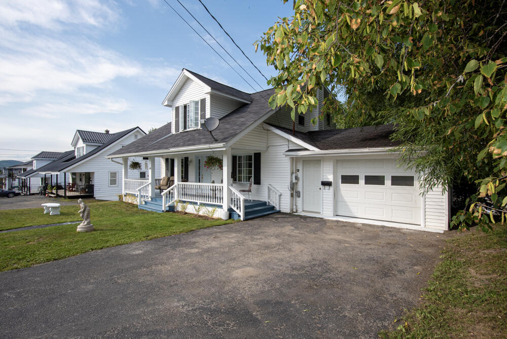 420 Spring Street Madawaska, ME 04756 - Photo 10 of 69 _NIK1876