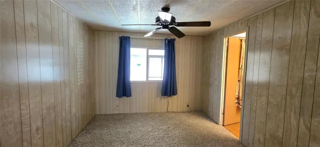 $194,500 | 5650 Benton Street, Zephyrhills, FL 33542