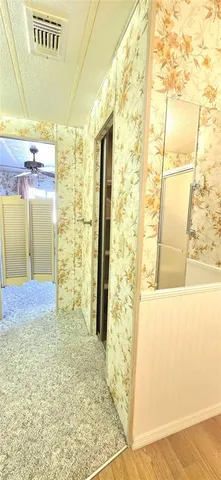 $194,500 | 5650 Benton Street, Zephyrhills, FL 33542