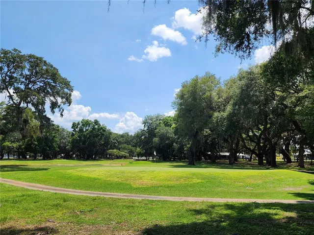 $194,500 | 5650 Benton Street, Zephyrhills, FL 33542