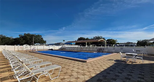 $194,500 | 5650 Benton Street, Zephyrhills, FL 33542