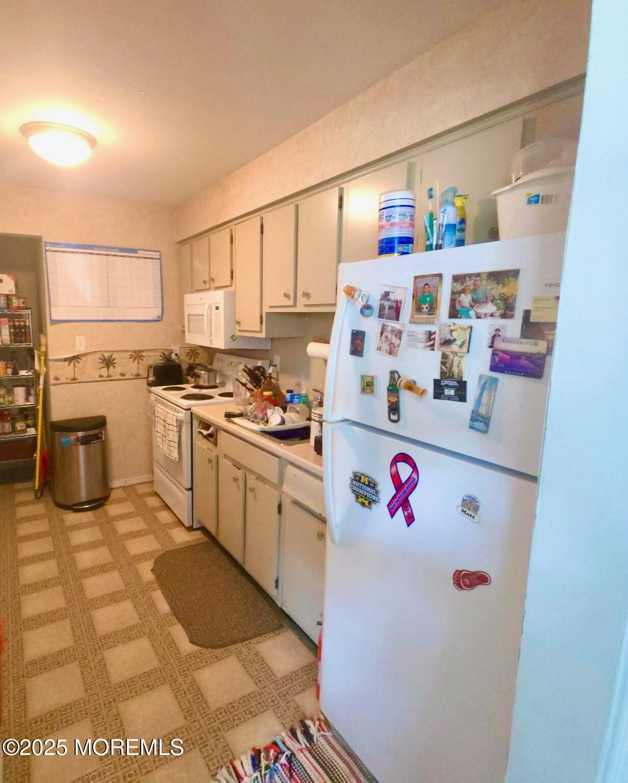 214 Sawmill Road, Unit 452 Brick, NJ 08724 - Photo 8 of 12 Kitchen