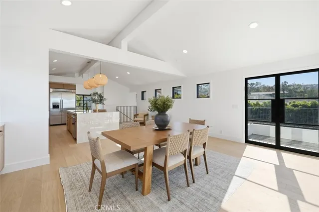 $4,350,000 | 406 VÃa Mesa Grande, Redondo Beach, CA 90277
