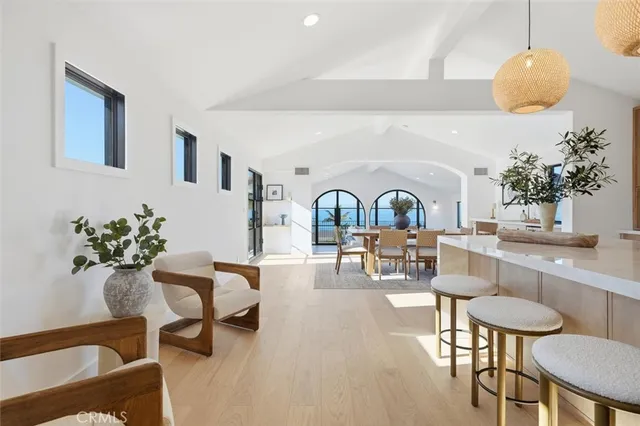 $4,350,000 | 406 VÃa Mesa Grande, Redondo Beach, CA 90277