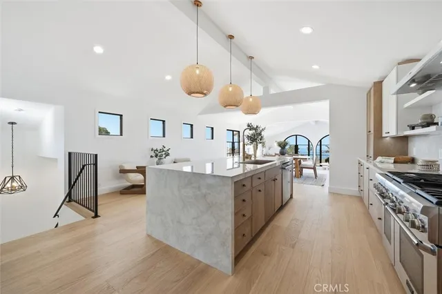 $4,350,000 | 406 VÃa Mesa Grande, Redondo Beach, CA 90277